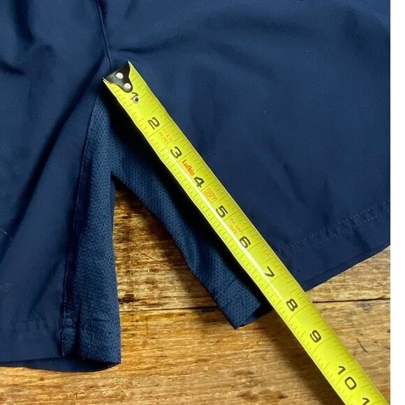 Nike‎ Boys Navy Shorts - Picture 3 of 3